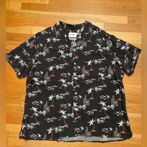 Goodfellow Mens XL button down shirt